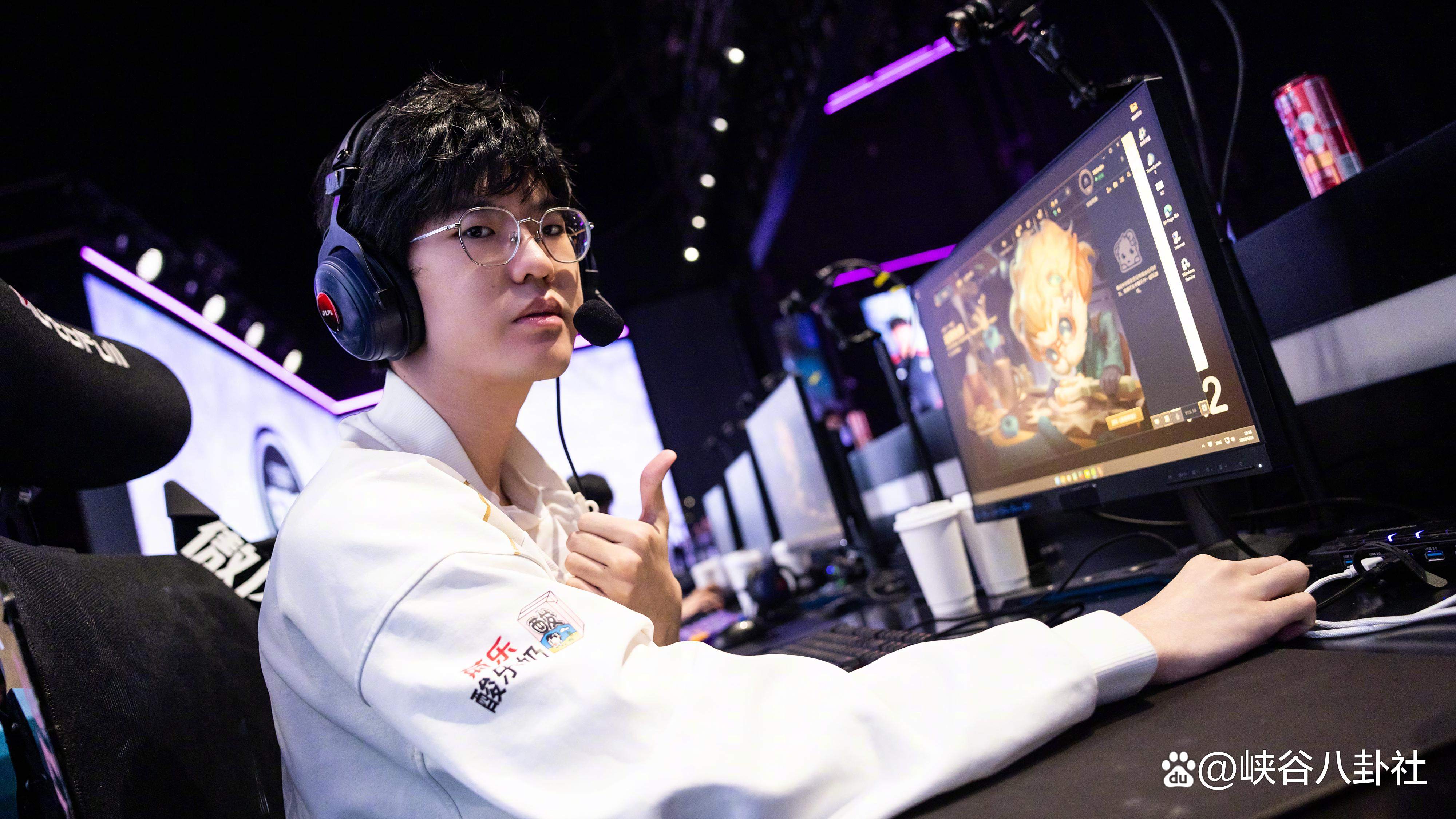 开云-Rookie新星出色防守表现突出，掘金前途光明！赛场气氛高涨的简单介绍-开云